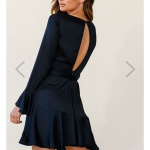 Selfie Leslie wrap dress